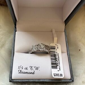 Diamond Ring size 7